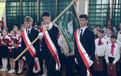 Pożegnanie klas ósmych w SP 38 im. Bractwa Kurkowego w Krakowie